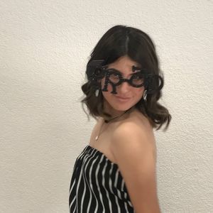 Meet your Posher, Kylee